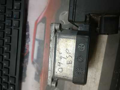 2004 SAAB 9 5 ABS Module 2