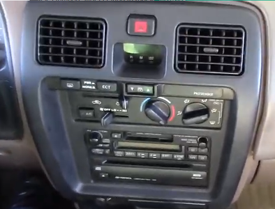 2002 TOYOTA 4Runner climate control annoyance