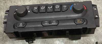 2001 OLDSMOBILE  INTRIGUE Climate control
