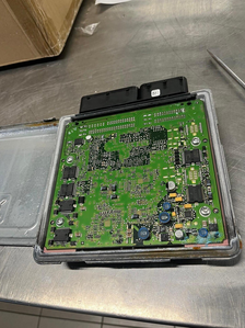 2005 BMW M5 ECU1