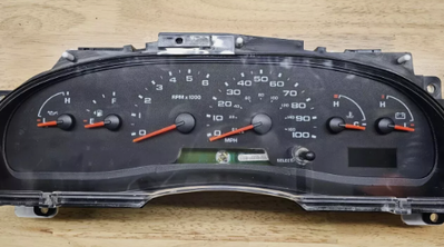 2008 Ford E250 Cluster  