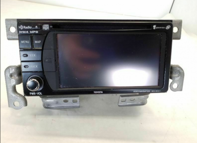 2012 Toyota Sienna display