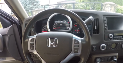 2007 Honda Ridgeline EXL instrument cluster  fazes in and out