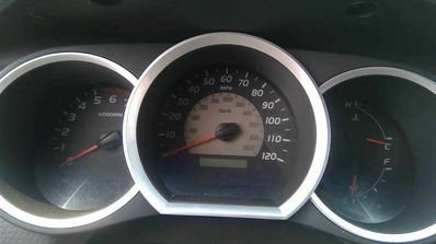 2015 Toyota Tacoma speedometer panel illumination issue