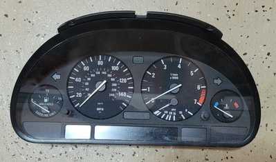 2000 BMW 530   instrument cluster