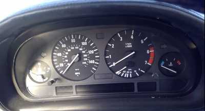 1999 bmw 750  instrument cluster1